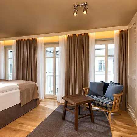 Loev - Vela Otel 4*