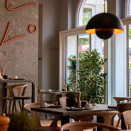 Loev - Vela Otel Binz